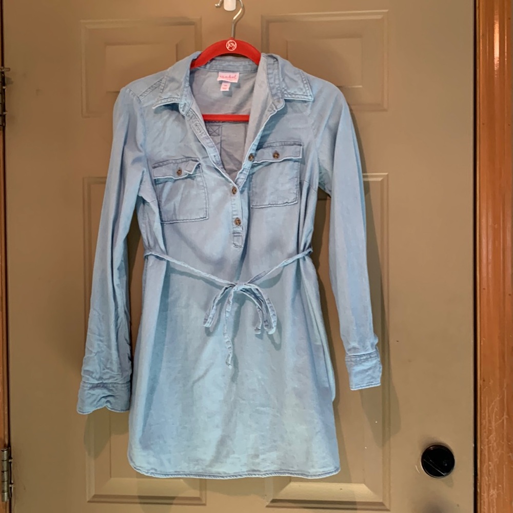 Light denim tunic top - MATERNITY